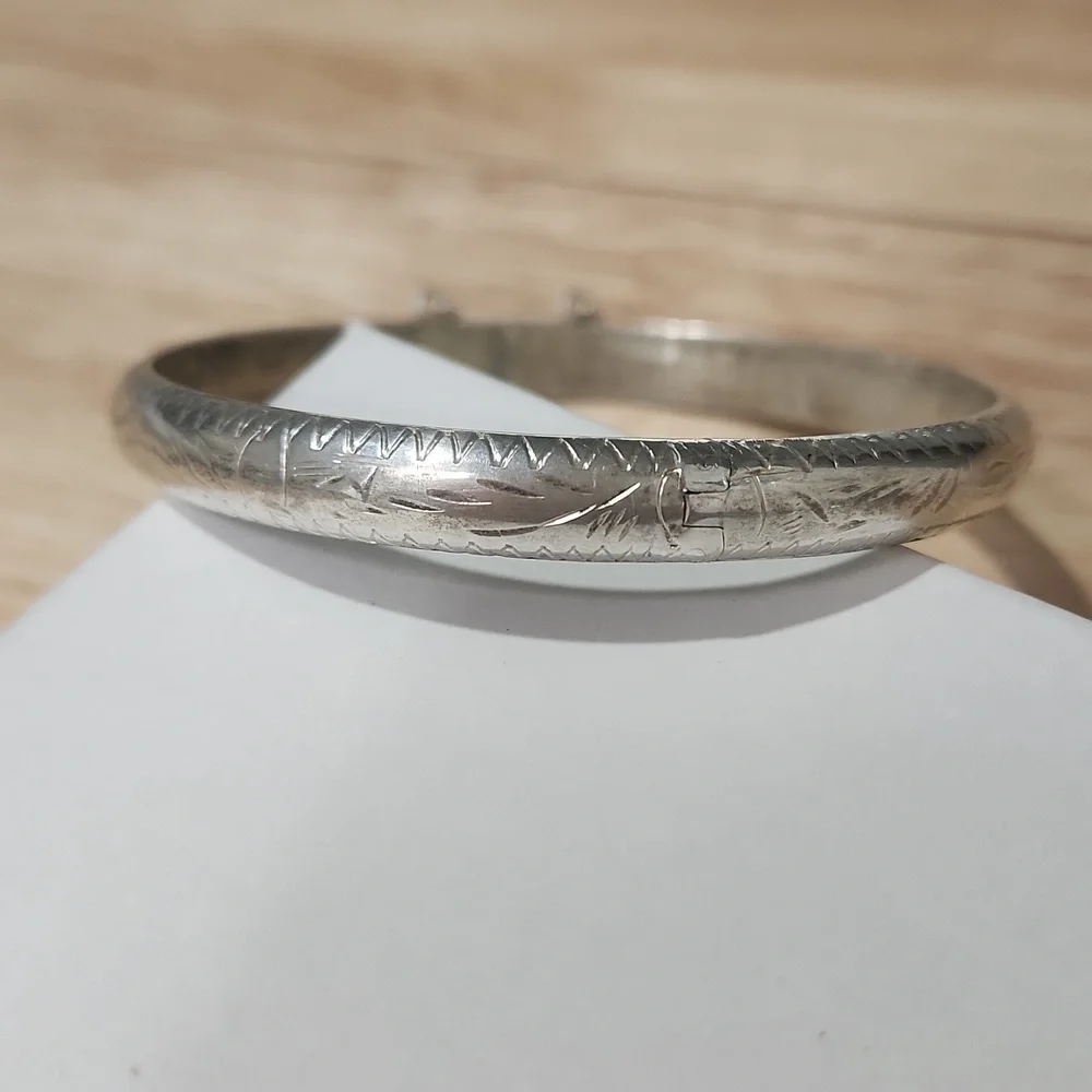 Silver Bracelet - Picture 2 of 2